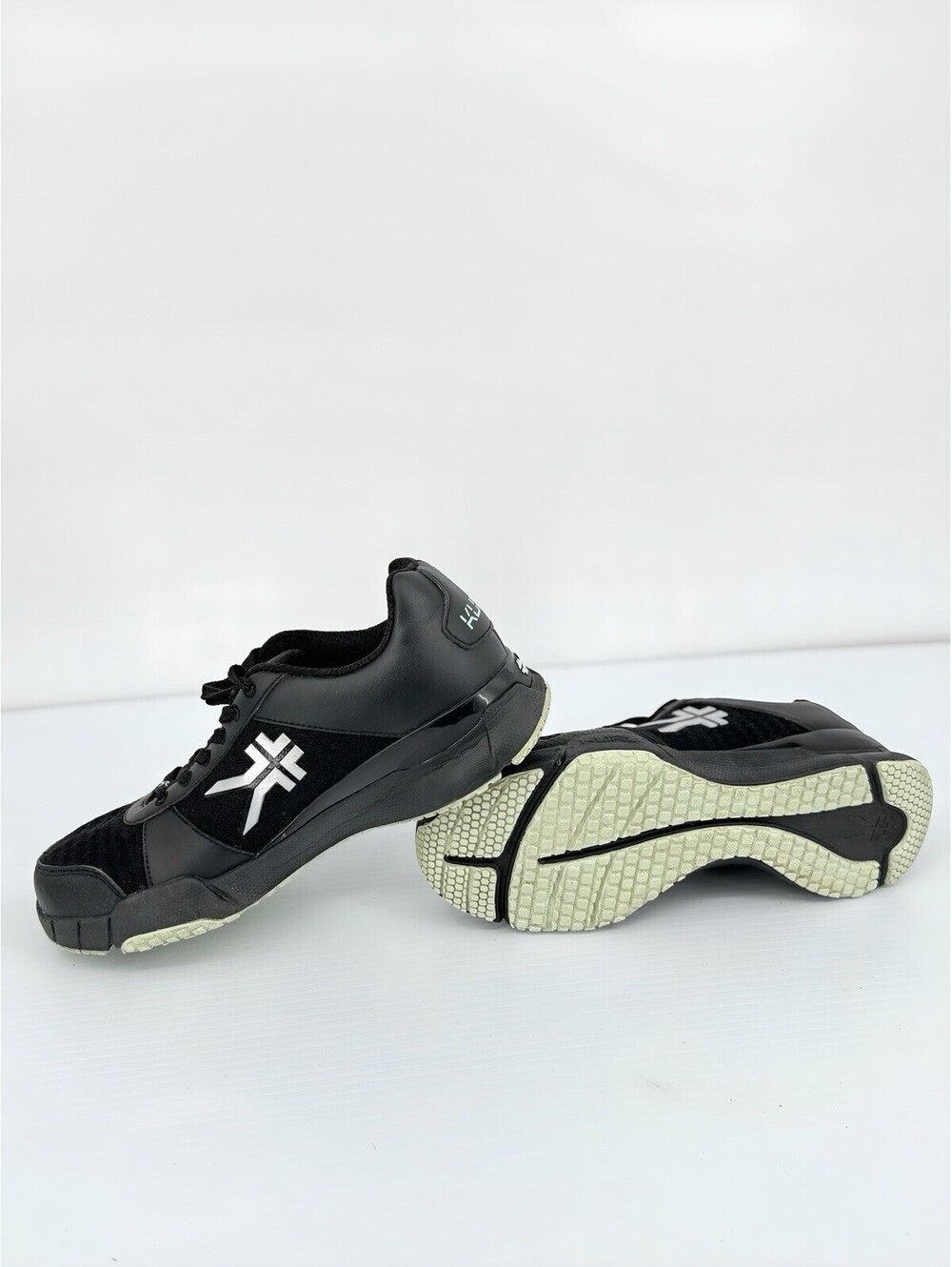 KURU Womens 9.5 Wide Athletic Shoes Black Green Heel Pain Support Walking